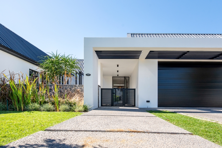 5 Bedroom Property for Sale in Val De Vie Estate Western Cape